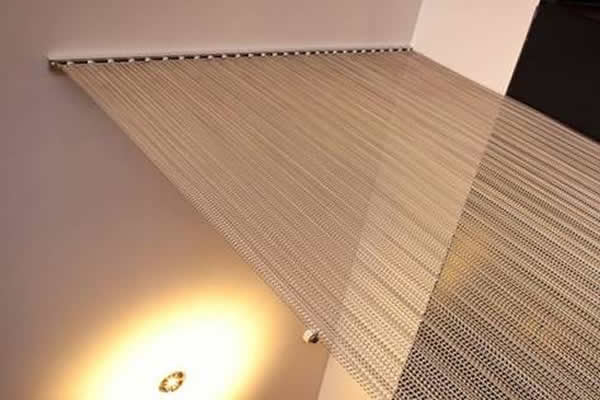 Privacy curtain mesh copper painted